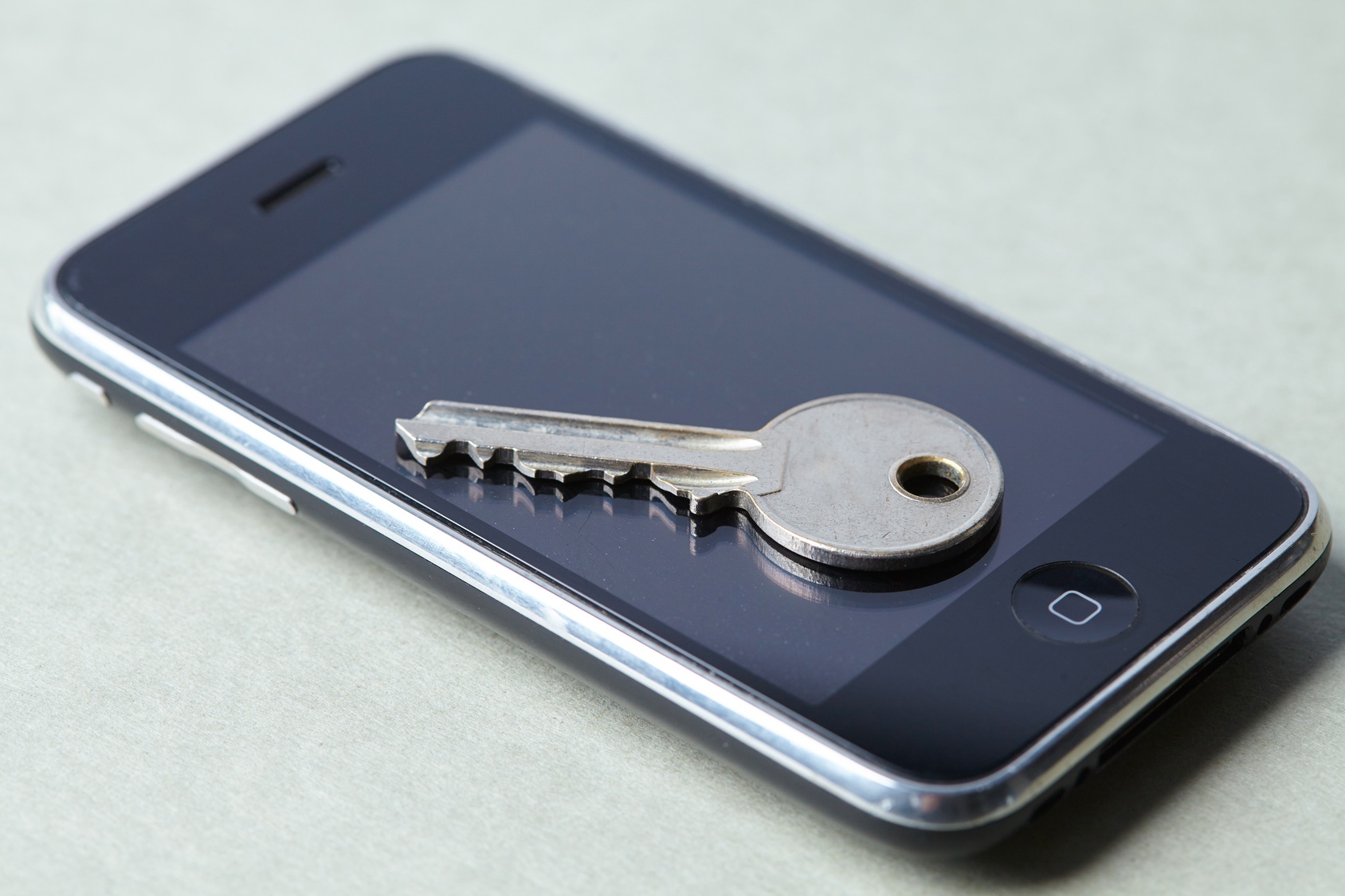 Bluetooth Locks: Risky? Or Seriously Cool Tech?